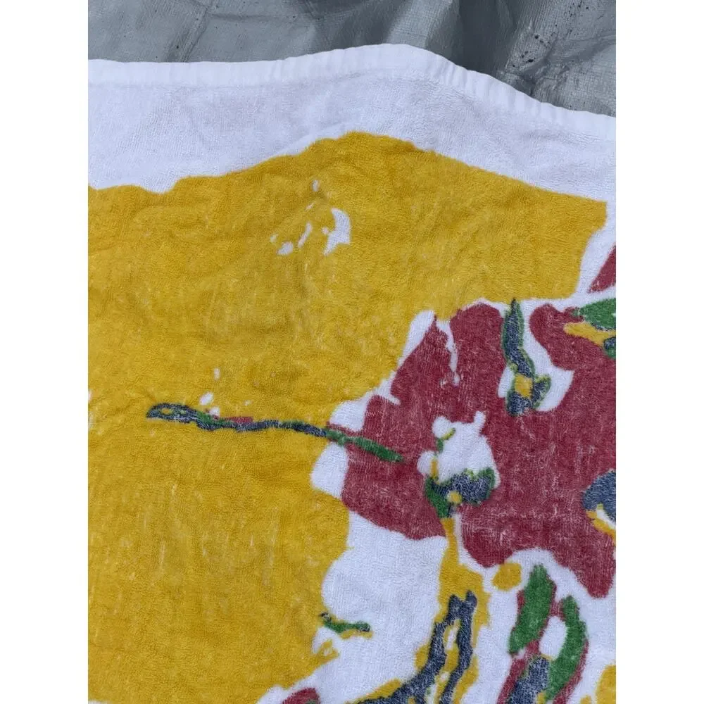 Calder Casino & Racetrack Souvenir Beach Towel Churchill Downs Company